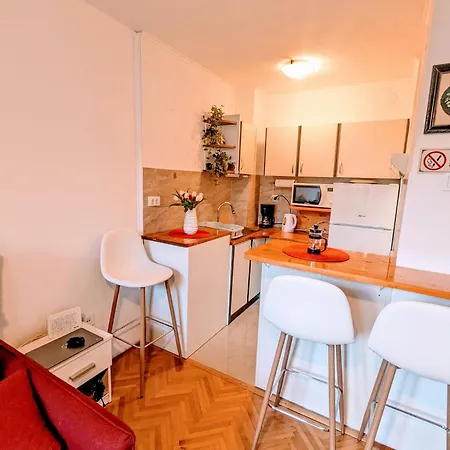 Demass - Cozy, Free Parking And Wifi Apartman *