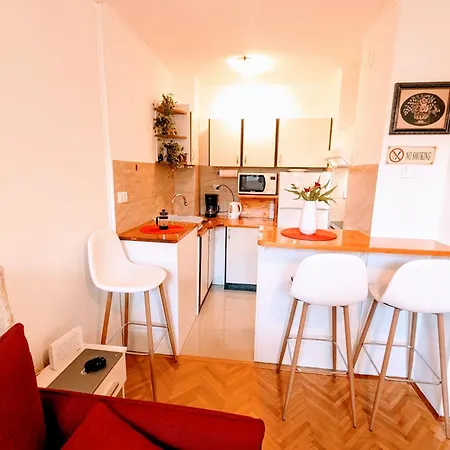Apartman Demass - Cozy, Free Parking And Wifi *