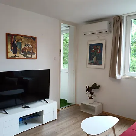 Demass - Cozy, Free Parking And Wifi