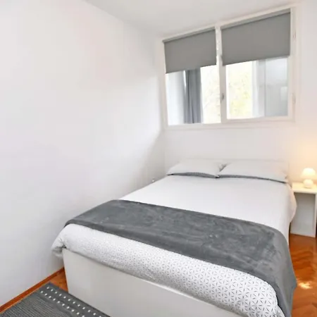 דירה Demass - Cozy, Free Parking And Wifi *